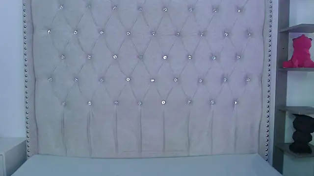 Snapshot of Abril_Squirt chatting on January 13, 2026, 9:08 pm Abril Squirt online show from January 13, 2026, 9:08 pm