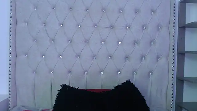 Snapshot of Abril_Squirt chatting on November 18, 2025, 8:12 pm Abril Squirt online show from November 18, 2025, 8:12 pm