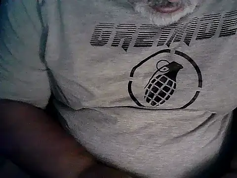 Snapshot of cashot58 chatting on December 18, 2025, 4:22 pm cashot58 online show from December 18, 2025, 4:22 pm