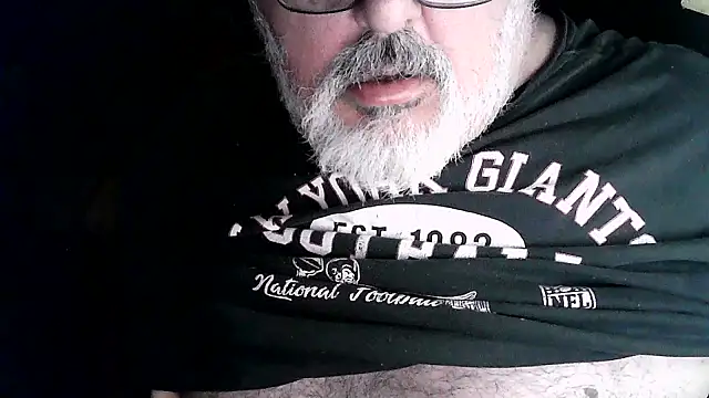 Snapshot of cashot58 chatting on May 4, 2026, 10:51 am cashot58 online show from May 4, 2026, 10:51 am