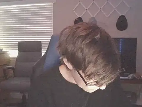 KaliSnow199623 online show from February 13, 2025, 12:46 am