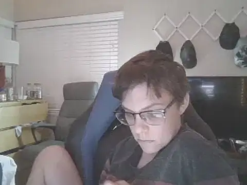 KaliSnow199623 online show from December 3, 2024, 7:27 am