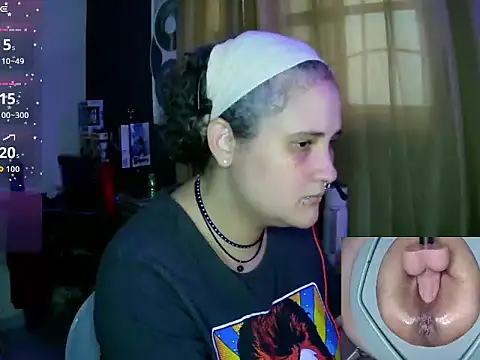 lolalicious 758 online show from May 14, 2026, 10:29 pm