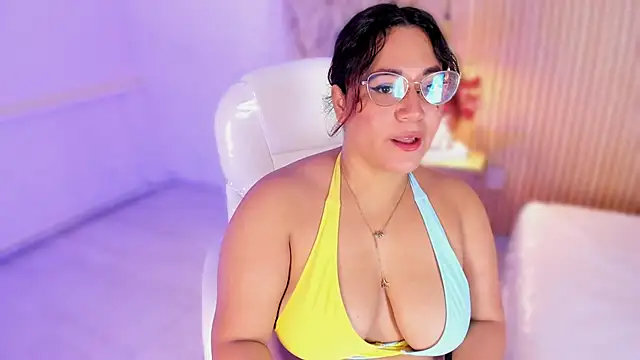 MelissaKarterrs online show from April 19, 2026, 12:06 pm