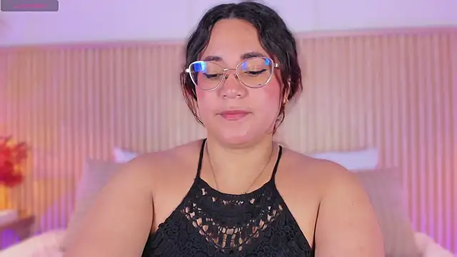 MelissaKarterrs online show from June 1, 2026, 12:05 pm