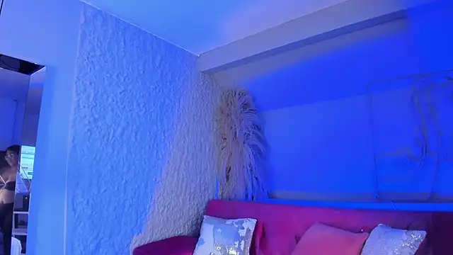 MelissaKarterrs online show from February 11, 2026, 12:05 pm