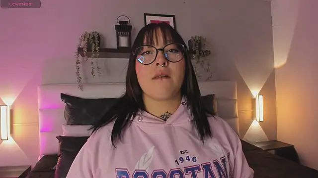 sofi bakerr online show from April 20, 2026, 11:35 am