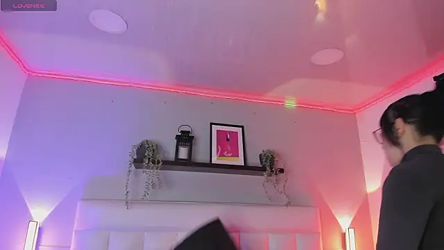 Snapshot of sofi_bakerr chatting on February 24, 2026, 11:33 am sofi bakerr online show from February 24, 2026, 11:33 am