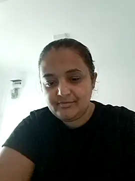 sarahhh1987 online show from October 1, 2025, 8:19 am