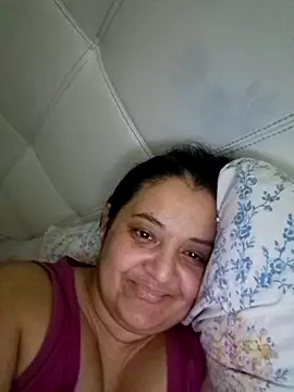 sarahhh1987 online show from March 14, 2026, 9:10 pm