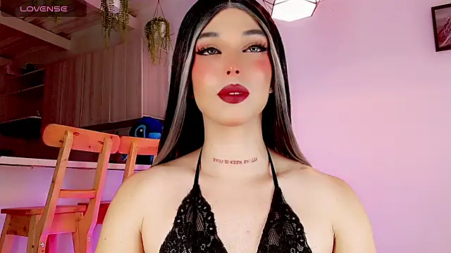 Snapshot of Marian_LV chatting on March 23, 2025, 8:15 am Marian LV online show from March 23, 2025, 8:15 am