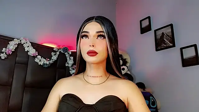 Snapshot of Marian_LV chatting on September 27, 2025, 8:09 am Marian LV online show from September 27, 2025, 8:09 am