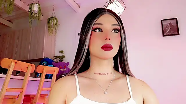 Snapshot of Marian_LV chatting on March 20, 2025, 12:22 pm Marian LV online show from March 20, 2025, 12:22 pm