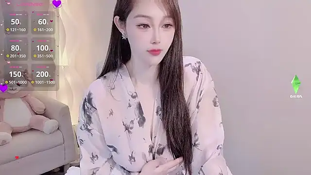 Snapshot of Kiss-18 chatting on October 20, 2025, 12:27 pm Kiss-18 online show from October 20, 2025, 12:27 pm