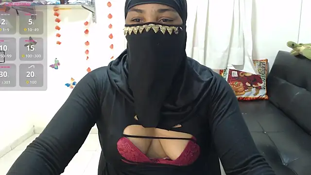 Aaliyah brown online show from September 25, 2025, 3:34 am