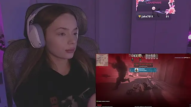  MayShy  online show from November 21, 2025, 8:13 am