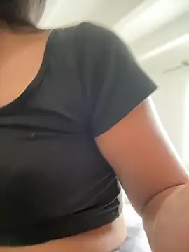 Snapshot of Salome_golvert chatting on September 19, 2025, 4:44 pm Salome golvert online show from September 19, 2025, 4:44 pm