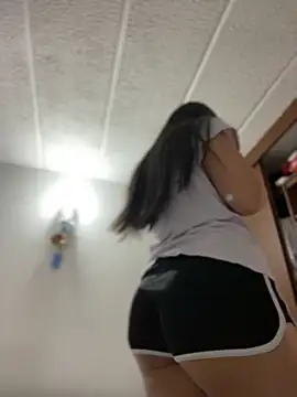 Snapshot of Salome_golvert chatting on January 30, 2025, 7:15 pm Salome golvert online show from January 30, 2025, 7:15 pm