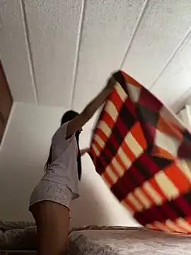 Snapshot of Salome_golvert chatting on February 26, 2025, 8:25 pm Salome golvert online show from February 26, 2025, 8:25 pm