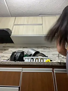 Snapshot of Salome_golvert chatting on January 30, 2025, 10:19 pm Salome golvert online show from January 30, 2025, 10:19 pm