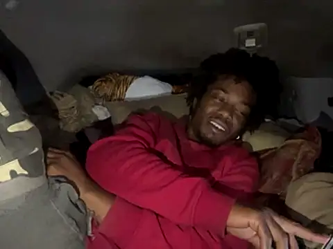 SlimeCrownzOut5 online show from November 2, 2025, 2:16 am