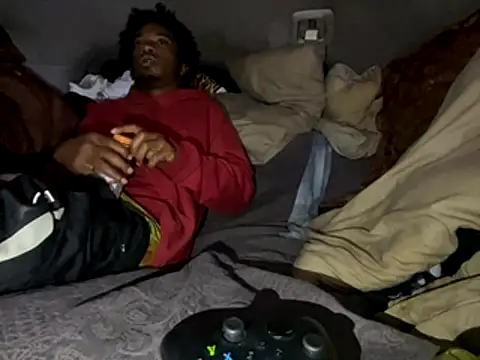 SlimeCrownzOut5 online show from November 8, 2025, 4:38 am