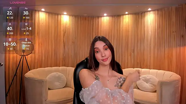 Snapshot of AnaisNin chatting on October 18, 2025, 3:41 am AnaisNin online show from October 18, 2025, 3:41 am