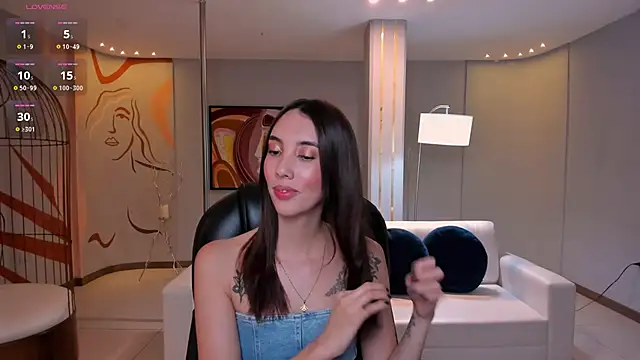 Snapshot of AnaisNin chatting on March 8, 2025, 3:24 pm AnaisNin online show from March 8, 2025, 3:24 pm