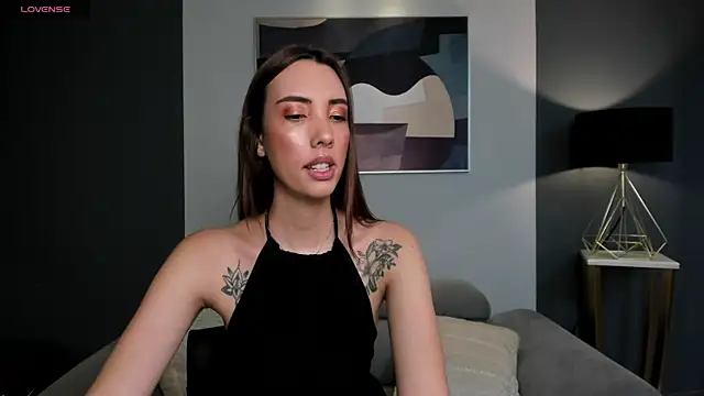 Snapshot of AnaisNin chatting on December 16, 2025, 11:03 am AnaisNin online show from December 16, 2025, 11:03 am