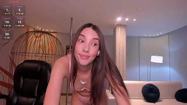 Snapshot of AnaisNin chatting on March 14, 2025, 5:24 pm AnaisNin online show from March 14, 2025, 5:24 pm