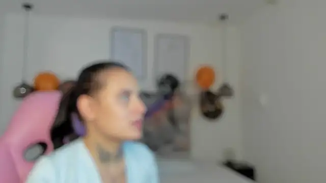 Snapshot of Susan-Sweet-7 chatting on October 22, 2025, 8:08 pm Susan-Sweet-7 online show from October 22, 2025, 8:08 pm