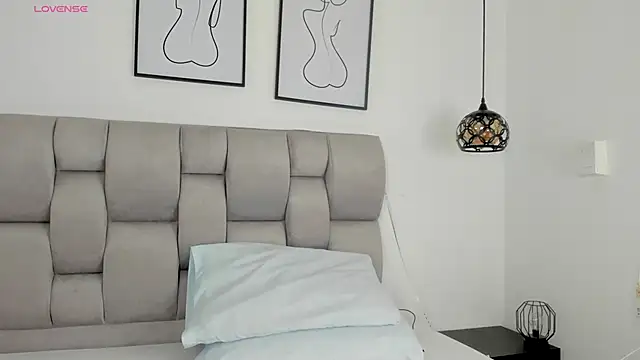 Susan-Sweet-7 online show from December 18, 2025, 8:34 pm