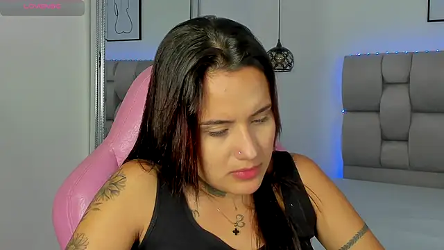 Snapshot of Susan-Sweet-7 chatting on December 2, 2025, 8:32 pm Susan-Sweet-7 online show from December 2, 2025, 8:32 pm