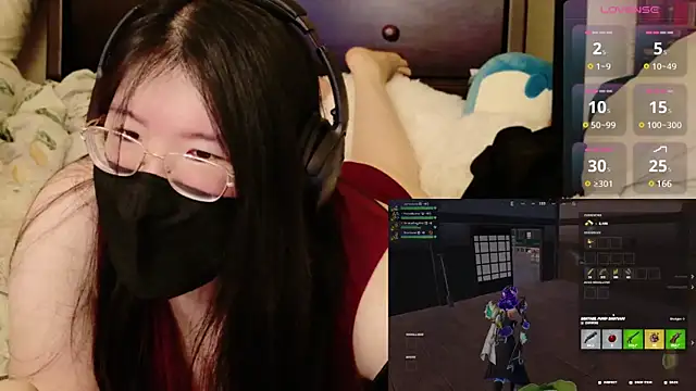 Snapshot of Kara-Nuna chatting on December 7, 2024, 9:33 am Kara-Nuna online show from December 7, 2024, 9:33 am