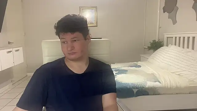 Lorenzo hernandez online show from February 12, 2025, 4:55 pm