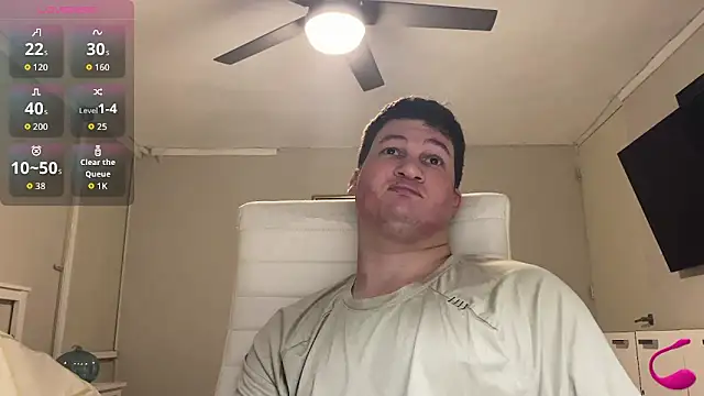 Lorenzo hernandez online show from October 1, 2025, 9:07 pm