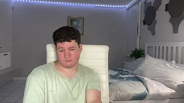 Lorenzo hernandez online show from January 14, 2025, 11:37 pm