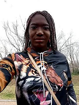 blackhotpartyts online show from December 19, 2025, 1:57 pm