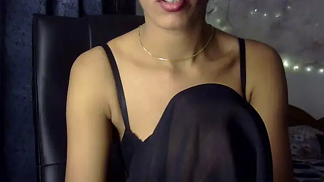 lola-   online show from February 6, 2026, 3:08 pm