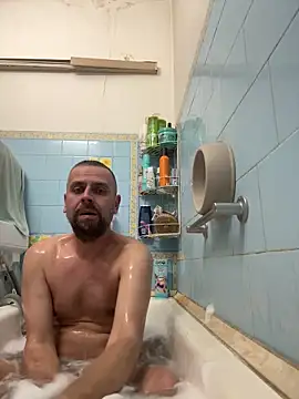 Snapshot of Huncutkuki chatting on January 19, 2025, 4:36 pm Huncutkuki online show from January 19, 2025, 4:36 pm