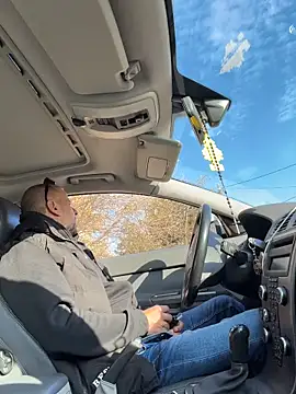 Snapshot of Huncutkuki chatting on November 2, 2025, 7:57 am Huncutkuki online show from November 2, 2025, 7:57 am