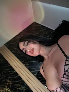 Snapshot of Alexandra_duque chatting on July 1, 2026, 9:26 pm Alexandra duque online show from July 1, 2026, 9:26 pm