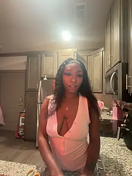 Snapshot of life-ent chatting on October 28, 2025, 1:28 am life-ent online show from October 28, 2025, 1:28 am