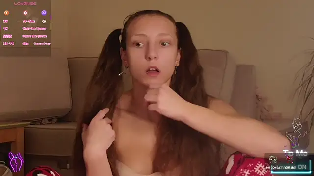 Snapshot of Milky_flexy_cat chatting on November 9, 2025, 2:43 pm Milky flexy cat online show from November 9, 2025, 2:43 pm