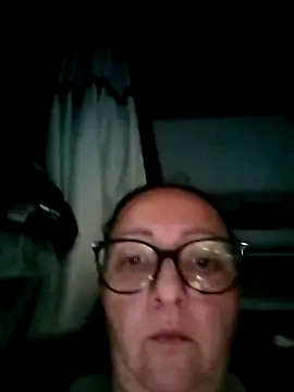 Snapshot of cuplubijoanna chatting on November 10, 2025, 4:12 pm cuplubijoanna online show from November 10, 2025, 4:12 pm