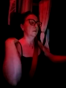 cuplubijoanna online show from April 2, 2026, 11:22 pm