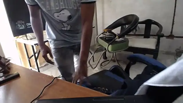 yohatinelly07 online show from November 22, 2025, 2:38 pm