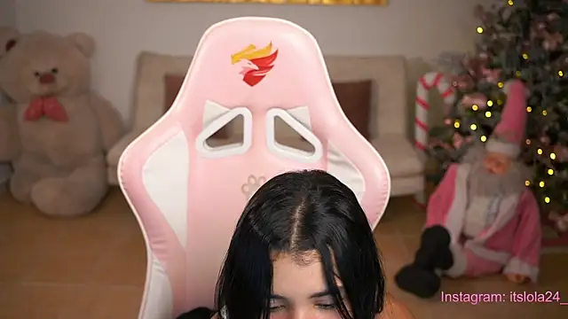 its lola24 online show from December 31, 2024, 3:23 am