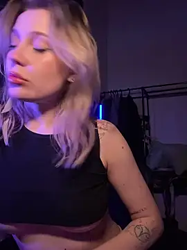 meanexx online show from February 5, 2026, 4:14 pm