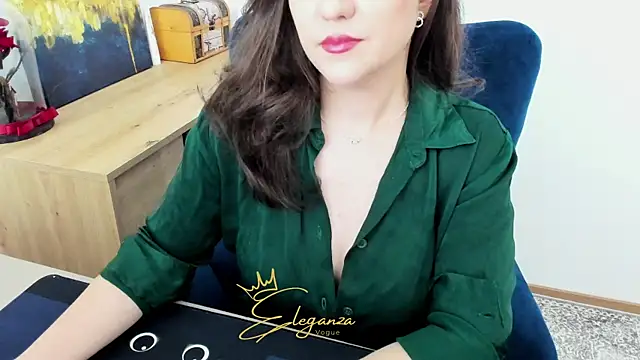 Snapshot of EnygmaVane chatting on June 2, 2026, 2:06 pm EnygmaVane online show from June 2, 2026, 2:06 pm